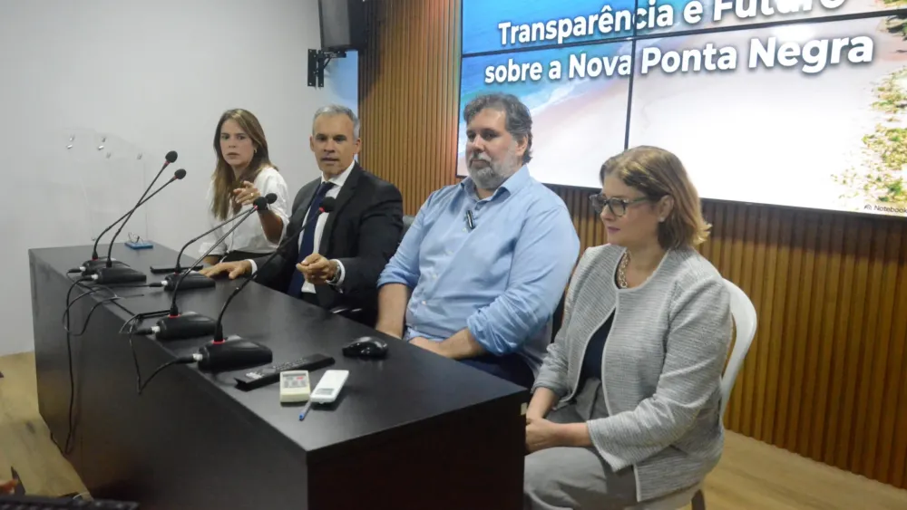 Secretária Shirley Cavalcanti apresentou resposta técnica da Prefeitura sobre dissipadores e sistema de drenagem - Foto: José Aldenir