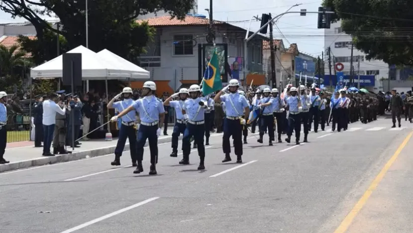 Desfile Cívico de 7 de Setembro será realizado na Praça Cívica, em Petrópolis, com participação das Forças Armadas, forças de segurança e estudantes; trânsito e transporte terão alterações durante a manhã. - Foto: divulgação