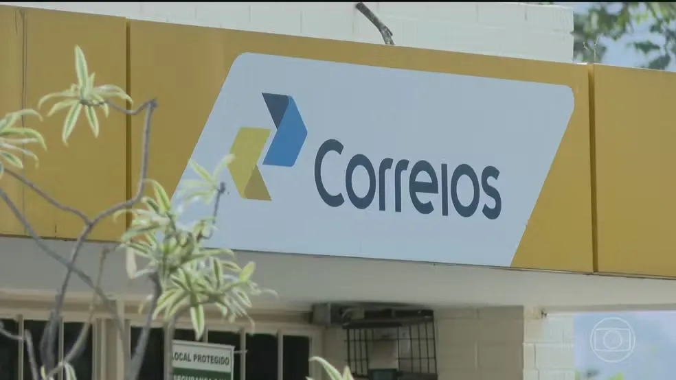 Trabalhadores dos Correios entram em greve em todo o país a partir desta sexta — Foto: Jornal Nacional/ Reprodução